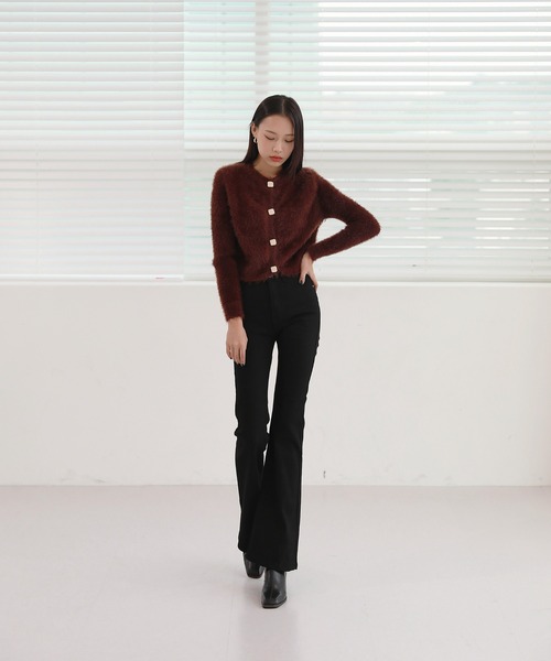 by muni:r（バイ ムニール）の「ブラックブーツカットパンツ（スラックス・レディース・ブラック・MEDIUM/SMALL）」の2枚目の写真