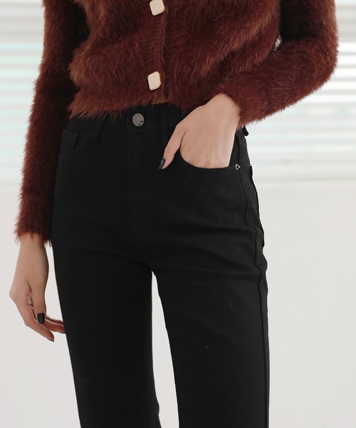 by muni:r（バイ ムニール）の「ブラックブーツカットパンツ（スラックス・レディース・ブラック・MEDIUM/SMALL）」の9枚目の写真