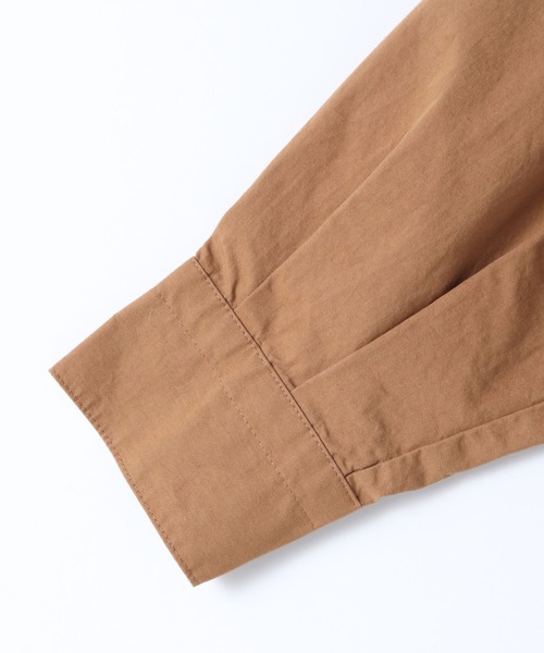 khakito（カーキト）の「綿100% セーラーカラー付き 袖タック スタンドカラーシャツ（シャツ/ブラウス・レディース・ホワイト/ブラック/ベージュ・FREE）」の10枚目の写真