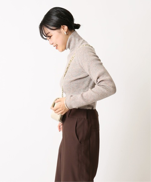 U by SPICK&SPAN（ユーバイスピックアンドスパン）の「≪追加≫リブタートル 2◆（ニット/セーター・レディース・アイボリー/ピンク系その他/ブラウン/その他1・FREE）」の4枚目の写真