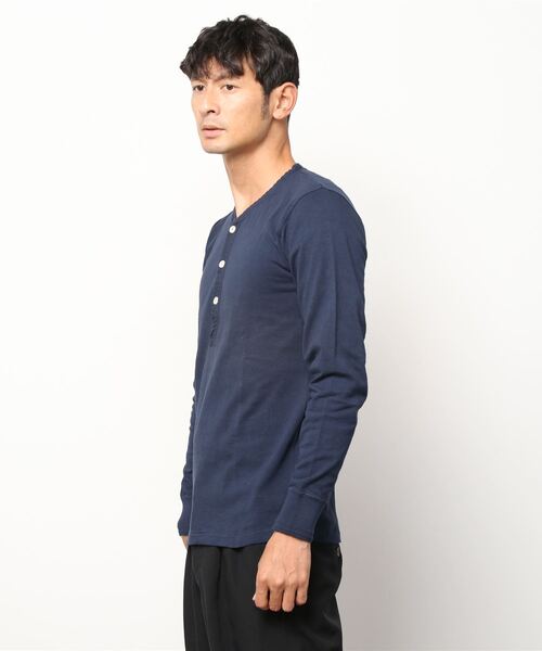 Ahe'hee（アヘヘ）の「Ahe'hee(アヘヘ) ロングスリーブ ヘンリーネック（Tシャツ/カットソー・メンズ・ブラック/ネイビー・SMALL/MEDIUM）」の4枚目の写真