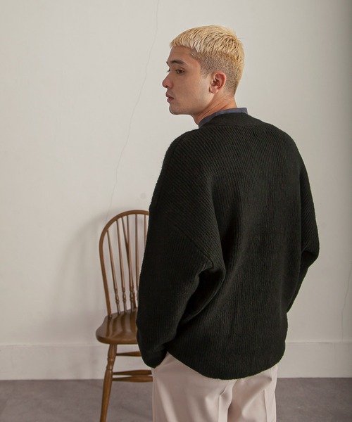 NILWAY（ニルウェイ）の「バルキーウールブレンドニットオーバーカーディガン（カーディガン/ボレロ・メンズ・ホワイト/ブラック/チャコール/ブラウン・MEDIUM/LARGE）」の20枚目の写真