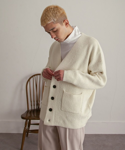 NILWAY（ニルウェイ）の「バルキーウールブレンドニットオーバーカーディガン（カーディガン/ボレロ・メンズ・ホワイト/ブラック/チャコール/ブラウン・MEDIUM/LARGE）」の22枚目の写真