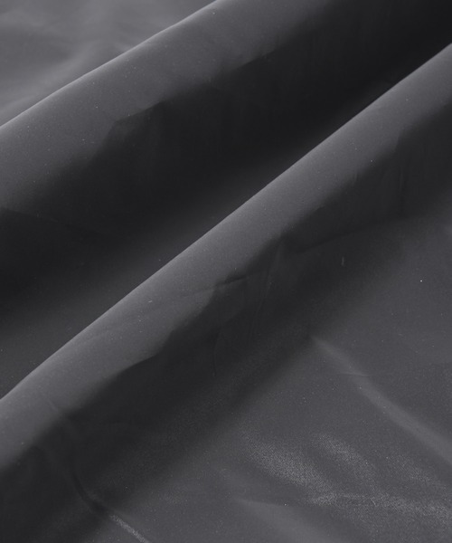 FOG ESSENTIALS（エフオージーエッセンシャルズ）の「FOG ESSENTIALS(エフオージーエッセンシャルズ) ハーフジップ トラックジャケット（ナイロンジャケット・メンズ・ブラック/シルバー/A・M/L/XL）」の20枚目の写真