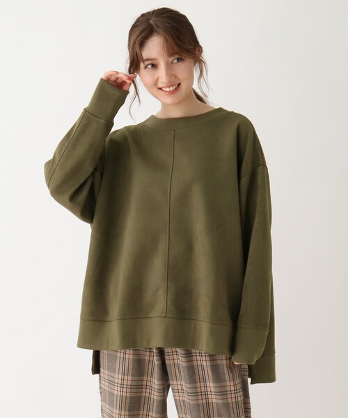 SHOO・LA・RUE(シューラルー)の「◆フェイクスエードプルオーバー(Tシャツ/カットソー・レディース・ブラック/オリーブ/ブルー/ナチュラル/キャメル/ピンク系・00)」の4枚目の写真