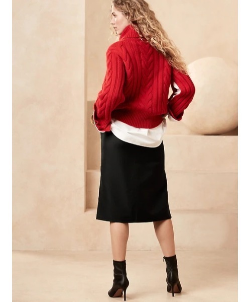 Banana Republic(バナナリパブリック)の「イタリアンウール ミディスカート(スカート・レディース・ブラック・S/M/XS/L)」の2枚目の写真