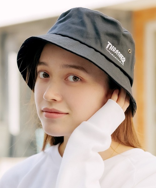 THRASHER（スラッシャー）の「【ROOPTOKYO別注】THRASHER/スラッシャー コットンシンプルバケットハット MAGLOGO ワンポイント 刺繍 ロゴ（ハット・メンズ・ブラック/ベージュ・FREE）」の2枚目の写真