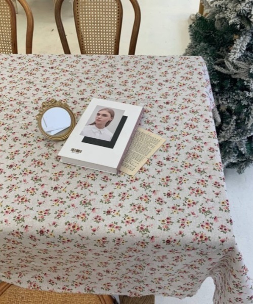 Made in I（メイドインアイ）の「アンティークフラワーマルチクロス（ランチョンマット/テーブルウェア・レディース・ブルー/レッド・FREE）」の8枚目の写真