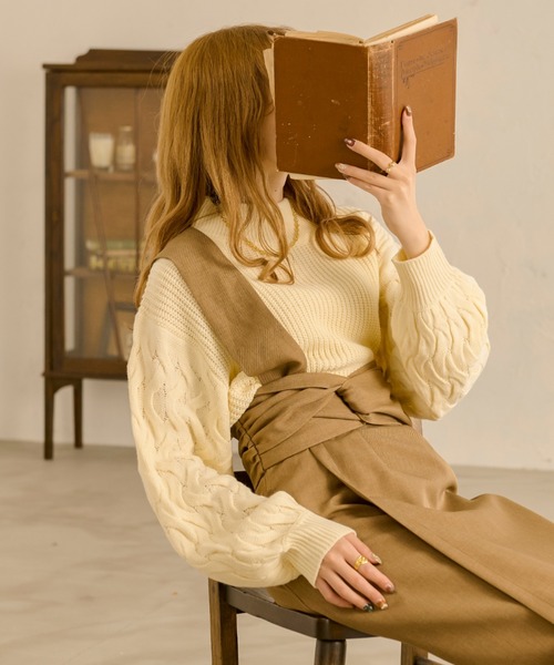 Ambre Neige(アンブルネージュ)の「アミスリーブニット/【WEB/EC限定商品】(ニット/セーター・レディース・ブラック/ダークブラウン/アイボリー/ライトベージュ・FREE)」の6枚目の写真