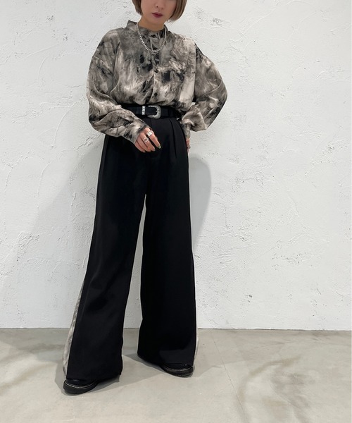 apres jour mignon(アプレジュールミニョン)の「柄バンドカラーシャツ【ZOZOTOWN限定アイテム】(シャツ/ブラウス・レディース・ブラウン系その他/ブラック系その他・フリー/X-LARGE)」の9枚目の写真