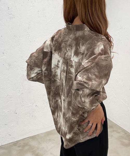 apres jour mignon(アプレジュールミニョン)の「柄バンドカラーシャツ【ZOZOTOWN限定アイテム】(シャツ/ブラウス・レディース・ブラウン系その他/ブラック系その他・フリー/X-LARGE)」の15枚目の写真