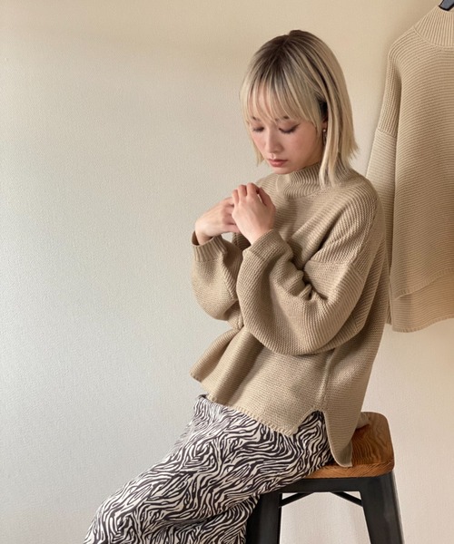 deux amour（ドゥーザムール）の「パール編みハイネックニット（その他トップス・レディース・オフホワイト/ベージュ・MEDIUM）」の19枚目の写真