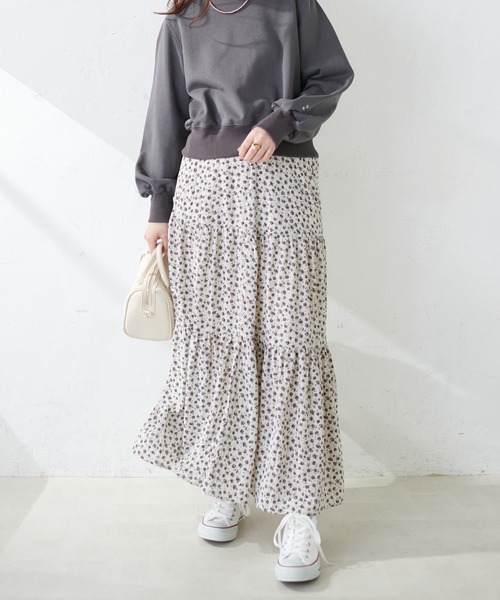 natural couture(ナチュラルクチュール)の「【WEB限定】ちび釦落ち感ティアードスカート(スカート・レディース・アイボリー/グレイッシュベージュ/サックスブルー/その他1/その他2・FREE)」の21枚目の写真