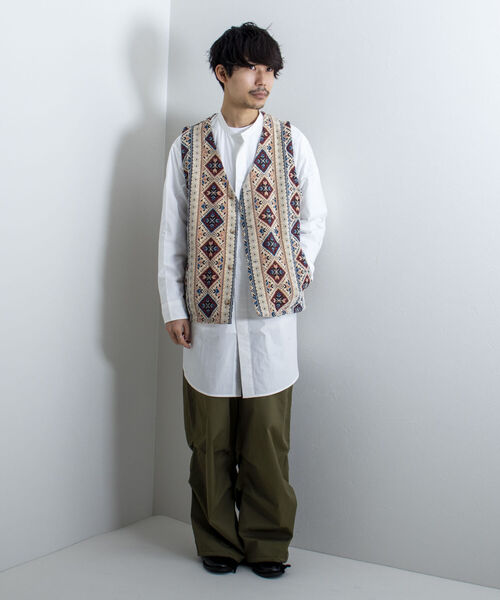 GLOSTER（グロスター）の「【GLOSTER/グロスター】フライフロント ロングシャツ（シャツ/ブラウス・メンズ・ブラック/オフホワイト/サックスブルー・MEDIUM/LARGE）」の6枚目の写真