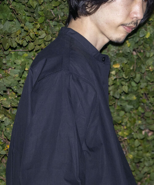 GLOSTER（グロスター）の「【GLOSTER/グロスター】フライフロント ロングシャツ（シャツ/ブラウス・メンズ・ブラック/オフホワイト/サックスブルー・MEDIUM/LARGE）」の8枚目の写真