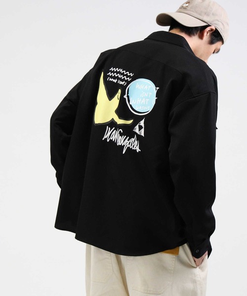 (What it isNt)ART BY MARKGONZALES(ワットイットイズント)の「【(What it isNt)】プリントシャツ(シャツ/ブラウス・メンズ・ケリーグリーン/ブラック/ベージュ・L/M/XL)」の2枚目の写真