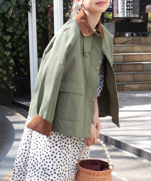 fredy repit（フレディレピ）の「配色衿 ショートブルゾン（ブルゾン・レディース・ベージュ/カーキ・38）」の2枚目の写真