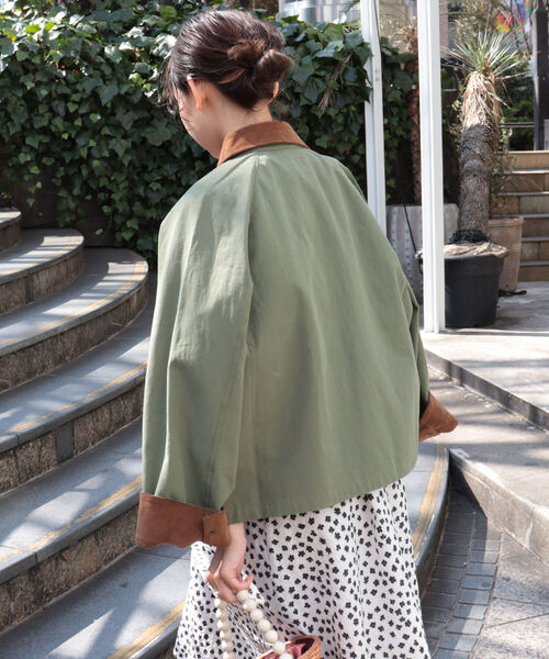 fredy repit（フレディレピ）の「配色衿 ショートブルゾン（ブルゾン・レディース・ベージュ/カーキ・38）」の6枚目の写真