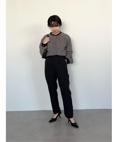 UR'S（ユアーズ）の「ジオメトリックバンドカラーブラウス（シャツ/ブラウス・レディース・ブラック×ホワイト/ホワイト系その他/ブラック系その他/ホワイト×ブラック/ブラック/ブルー系その他・L/M/S）」の9枚目の写真
