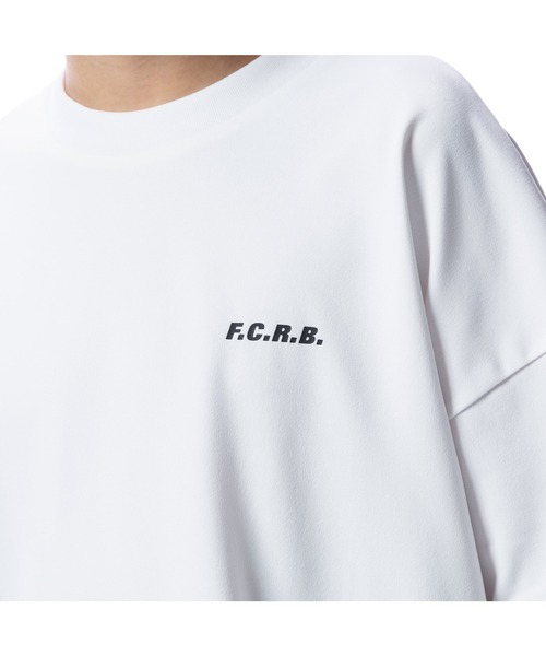 F.C.Real Bristol（エフシーレアルブリストル）の「BIG LOGO WIDE TEE（Tシャツ/カットソー・キッズ・ライトブルー/ホワイト/ベージュ/ブラック・LARGE/MEDIUM/SMALL）」の13枚目の写真
