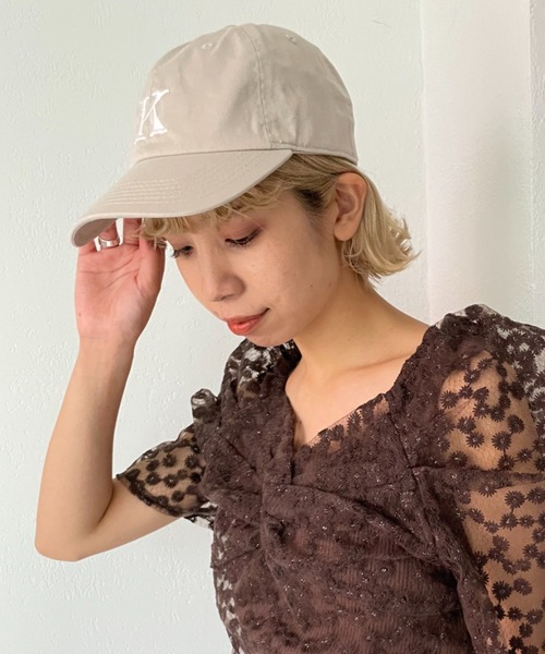 CIAOPANIC(チャオパニック)の「イニシャルキャップ(キャップ・レディース・ダークグリーン/ベージュ/ネイビー/サーモンピンク/グリーン/ピンク/ブラック・FREE)」の3枚目の写真