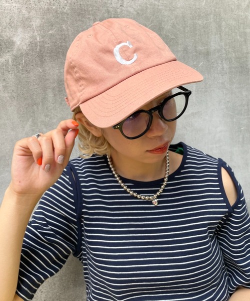 CIAOPANIC(チャオパニック)の「イニシャルキャップ(キャップ・レディース・ダークグリーン/ベージュ/ネイビー/サーモンピンク/グリーン/ピンク/ブラック・FREE)」の7枚目の写真