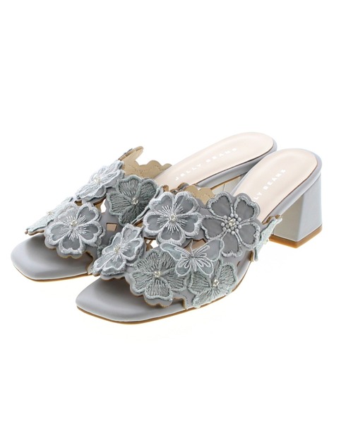 JELLY BEANS（ジェリービーンズ）の「フラワー刺繍ミュールサンダル(204-52789)JELLY BEANS(ジェリービーンズ)（サンダル・レディース・ライトブルー/イエロー/グレイッシュベージュ・S/M/L）」の3枚目の写真