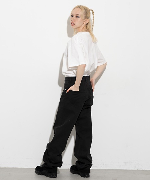 X-girl(エックスガール)の「REFLECTIVE MILLS LOGO S/S TEE/リフレクター ミルズロゴ ブリントTシャツ(Tシャツ/カットソー・レディース・ホワイト/ブラック・M/L)」の4枚目の写真