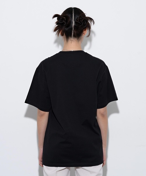 X-girl(エックスガール)の「REFLECTIVE MILLS LOGO S/S TEE/リフレクター ミルズロゴ ブリントTシャツ(Tシャツ/カットソー・レディース・ホワイト/ブラック・M/L)」の7枚目の写真