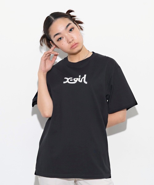 X-girl(エックスガール)の「REFLECTIVE MILLS LOGO S/S TEE/リフレクター ミルズロゴ ブリントTシャツ(Tシャツ/カットソー・レディース・ホワイト/ブラック・M/L)」の12枚目の写真