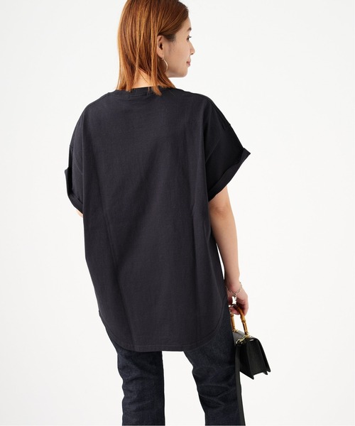 JOURNAL STANDARD(ジャーナルスタンダード)の「■ラウンドヘムロゴTシャツ(Tシャツ/カットソー・レディース・ブラック/ホワイト/カーキ・FREE)」の13枚目の写真