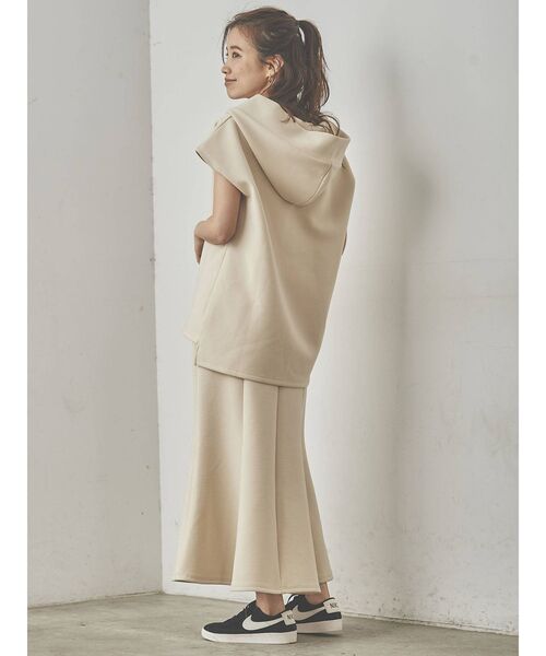 COTORICA（コトリカ）の「フレンチスリーブパーカ【セットアップ対応】（パーカー・レディース・アイボリー/ブラック/ブルー・SMALL/MEDIUM）」の6枚目の写真