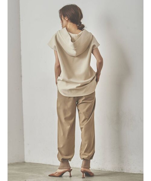 COTORICA（コトリカ）の「フレンチスリーブパーカ【セットアップ対応】（パーカー・レディース・アイボリー/ブラック/ブルー・SMALL/MEDIUM）」の11枚目の写真