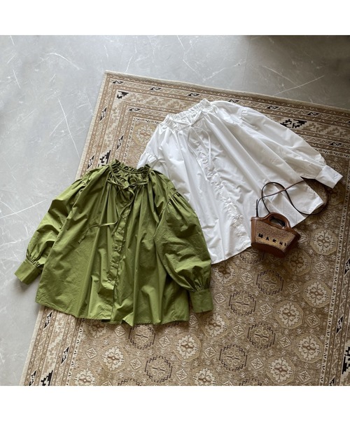 OWLLIDA apartment.(オルリダアパートメント)の「gather cotton blouse(シャツ/ブラウス・レディース・ホワイト/ケリー・FREE)」の3枚目の写真