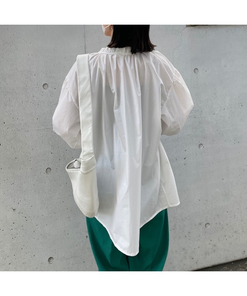 OWLLIDA apartment.(オルリダアパートメント)の「gather cotton blouse(シャツ/ブラウス・レディース・ホワイト/ケリー・FREE)」の12枚目の写真