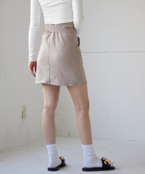 FIG&VIPER（フィグアンドバイパー）の「ダブルカットミニSK（スカート・レディース・ダークグレー/ライトベージュ・FREE）」の14枚目の写真