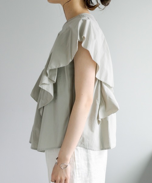 PUAL CE CIN（ピュアルセシン）の「フリルプルオーバーブラウス（シャツ/ブラウス・レディース・ライトグレー/ブラック/オフホワイト・FREE）」の19枚目の写真