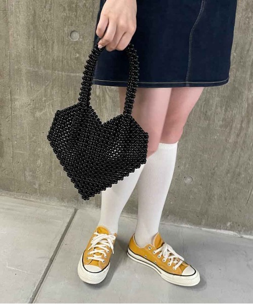 Casselini（キャセリーニ）の「Casselini(キャセリーニ)ハートビーズバッグ（ハンドバッグ・レディース・ブラック/シルバー/アイボリー・FREE）」の8枚目の写真