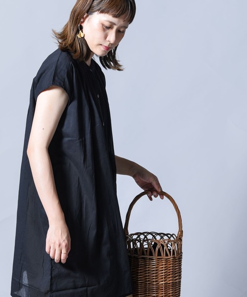 folka（フォルカ）の「【folka（フォルカ）】ギャザーブラウス（シャツ/ブラウス・レディース・オフホワイト/ブラック/ブラウン/ラベンダー・ONE SIZE）」の7枚目の写真