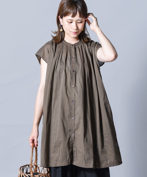 folka（フォルカ）の「【folka（フォルカ）】ギャザーブラウス（シャツ/ブラウス・レディース・オフホワイト/ブラック/ブラウン/ラベンダー・ONE SIZE）」の14枚目の写真