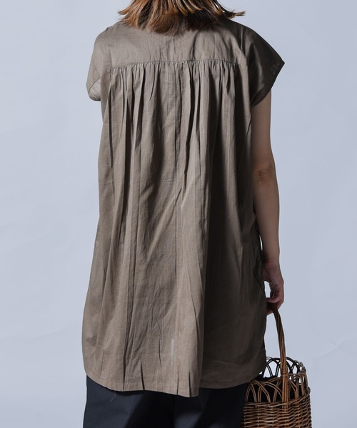 folka（フォルカ）の「【folka（フォルカ）】ギャザーブラウス（シャツ/ブラウス・レディース・オフホワイト/ブラック/ブラウン/ラベンダー・ONE SIZE）」の15枚目の写真