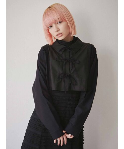 merry jenny（メリージェニー）の「ショートキリカエリボンシャツ（シャツ/ブラウス・レディース・オフホワイト/ブラック・FREE）」の6枚目の写真