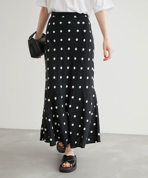 ROPE' PICNIC（ロペピクニック）の「ドット/花柄麻混マーメイドスカート（スカート・レディース・ブラック/キナリ/イエロー・36/38）」の3枚目の写真