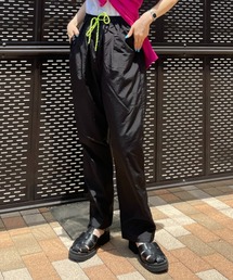 PLAY ナイロンパンツ