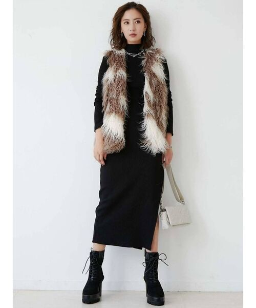 GYDA（ジェイダ）の「GG QUILTING crossbody バッグ（ショルダーバッグ・レディース・アイボリー/ブラック・FREE）」の9枚目の写真