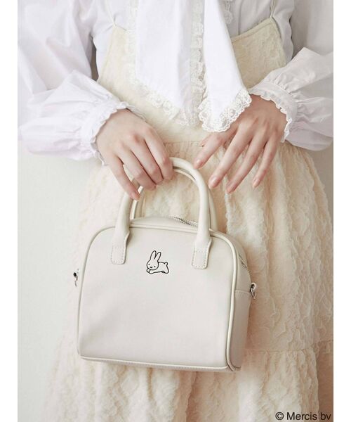 merry jenny（メリージェニー）の「うさぎのミニボストンバッグ（ボストンバッグ・レディース・ブラック/アイボリー・FREE）」の2枚目の写真