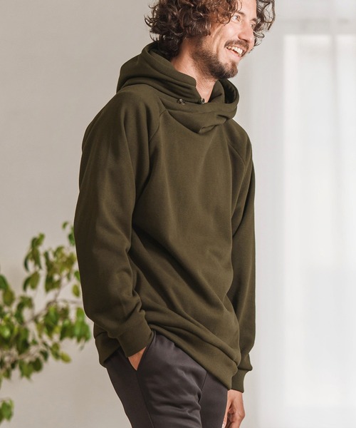 Magine（マージン）の「mpa2948- BACK BOA VOLUME NECK PARKA パーカー（パーカー・メンズ・ブルー系その他/オリーブ/ブラック/チャコール・44/46/48）」の4枚目の写真