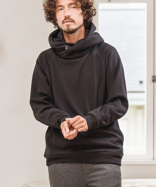 Magine（マージン）の「mpa2948- BACK BOA VOLUME NECK PARKA パーカー（パーカー・メンズ・ブルー系その他/オリーブ/ブラック/チャコール・44/46/48）」の3枚目の写真