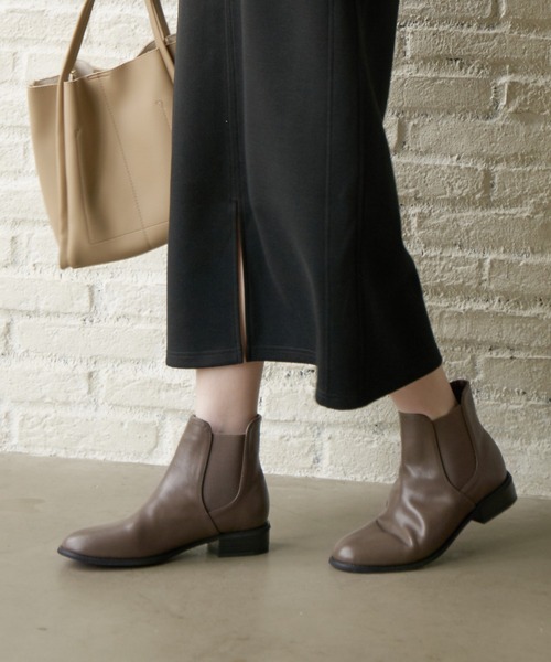 ikka(イッカ)の「サイドゴアプレーンブーツ(ブーツ・レディース・ブラック/ブラウン・M/L)」の2枚目の写真
