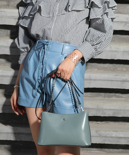 jouetie（ジュエティ）の「【jouetie/ジュエティ】カラーエッジ　両アオリポケット　ショルダーバッグ（ショルダーバッグ・レディース・アイボリー/グレイッシュベージュ/ブルー系その他/ブラック/ブルー/ダークブラウン/ダークグリーン・FREE）」の7枚目の写真